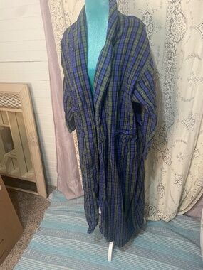 Cabela's: vintage cotton plaid robe-no tie